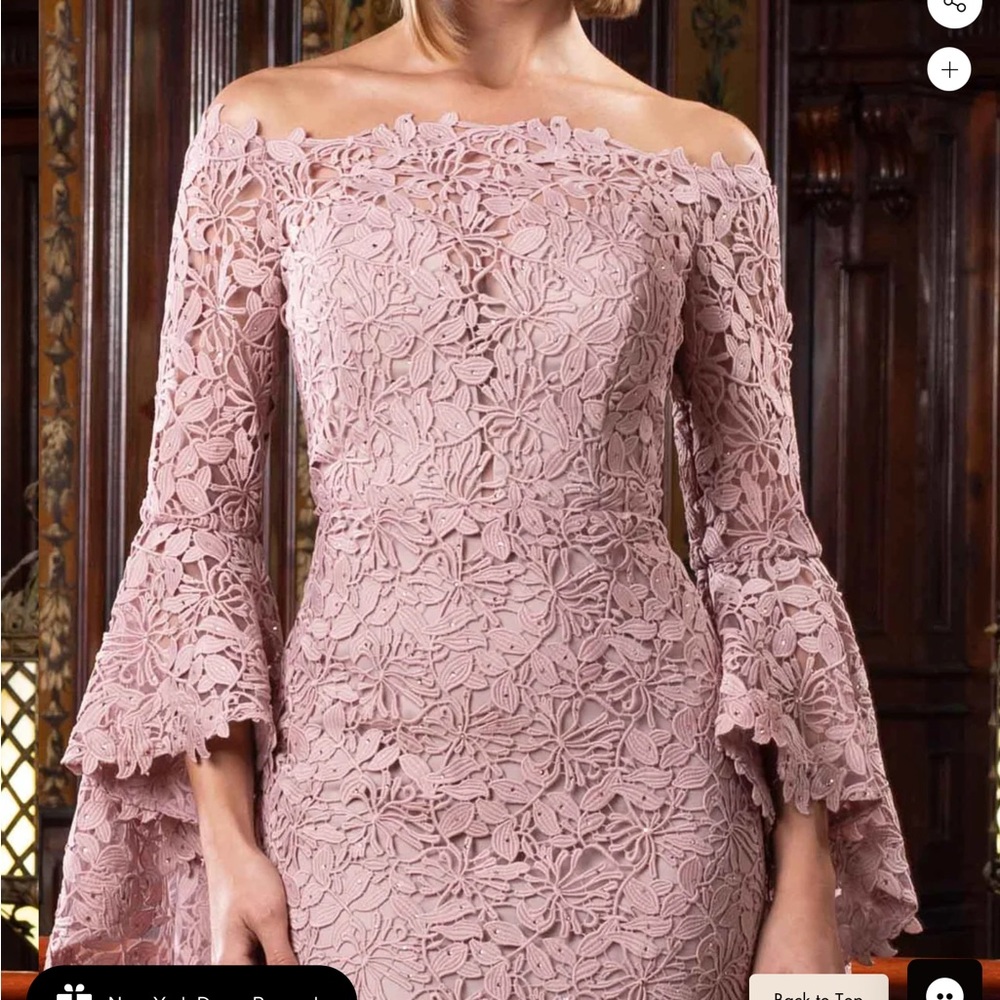 Alexander by Daymor 1555 Bell Sleeves Beaded Lace Dress. Size 6